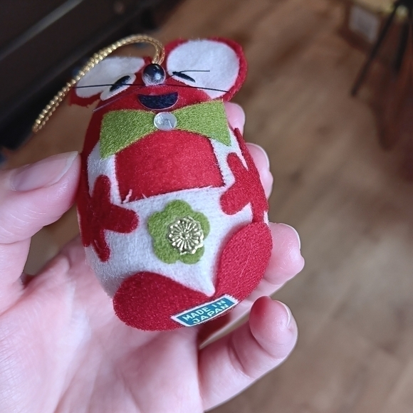 Vintage Japan Christmas Ornament Mouse Flocked egg felt RHINESTONE red LABELED - Picture 5 of 12